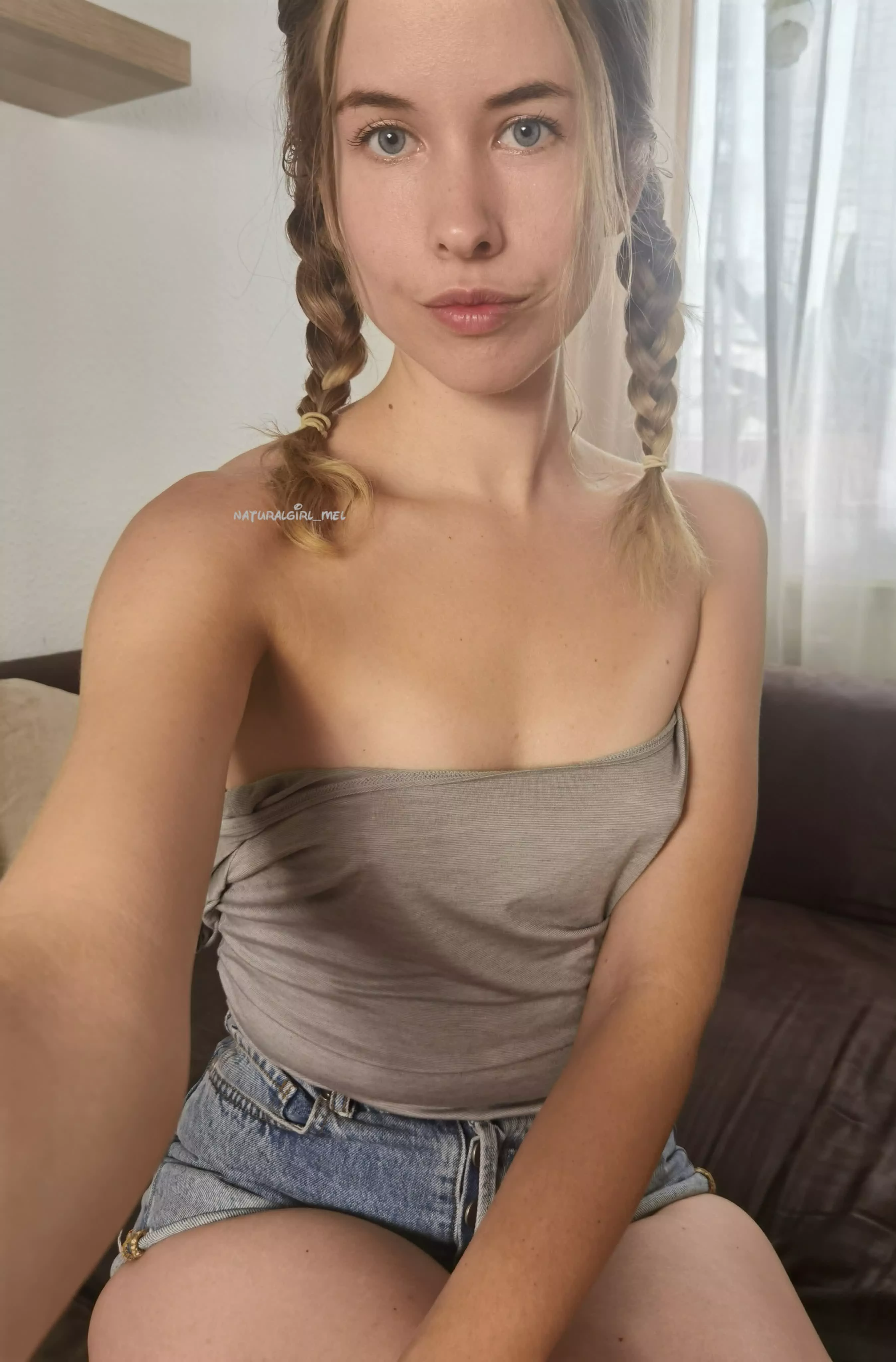 Pic with braids :) [F]