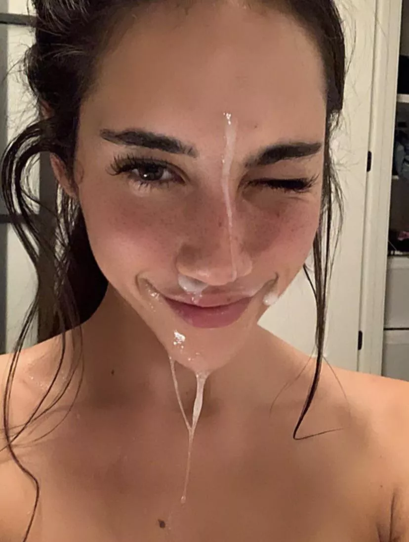 She says it’s her favourite face mask