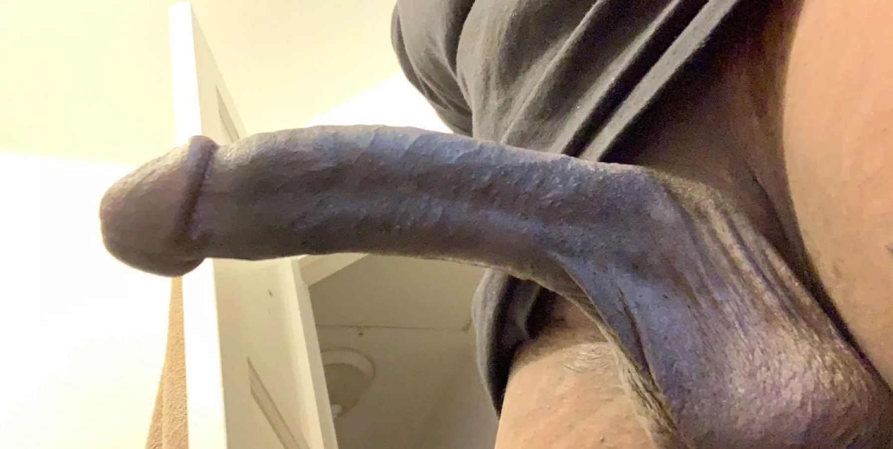 Suck my balls ? 👀😩