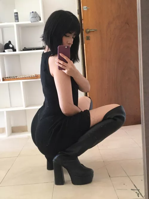 this dress looks so hot on me