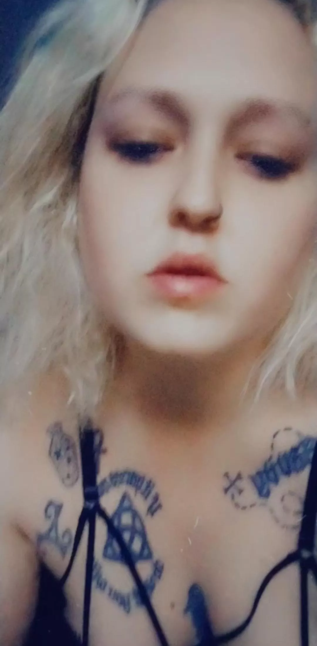 Watch me domme my baby girl tonight at midnight - EST - on MFC, here: MFC.im/:CuteBiter. 🤤💦