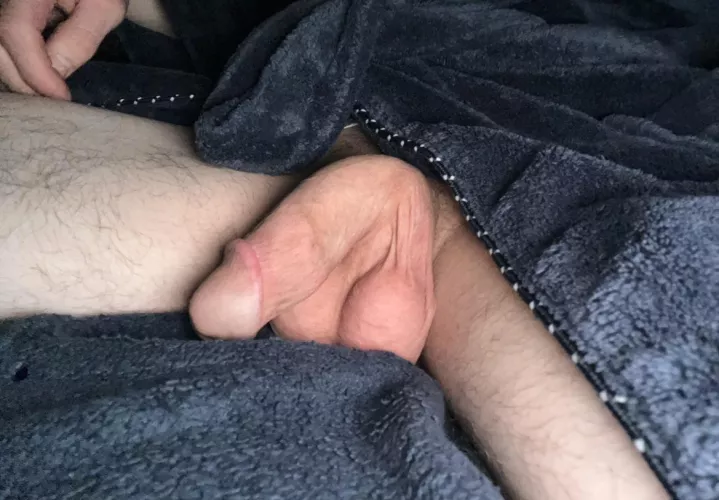 What’s hiding under the robe👀