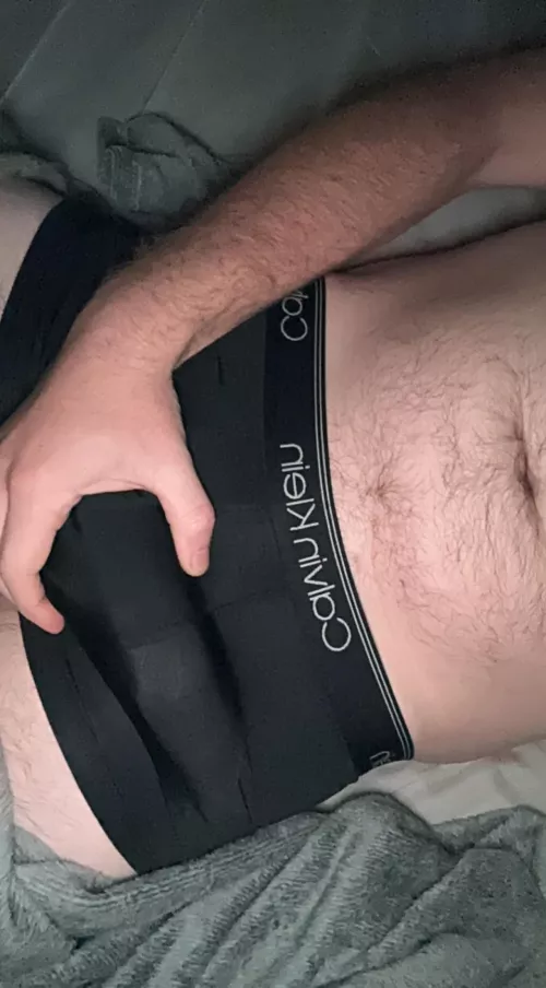 Who wants a peek under the Calvin’s?😏