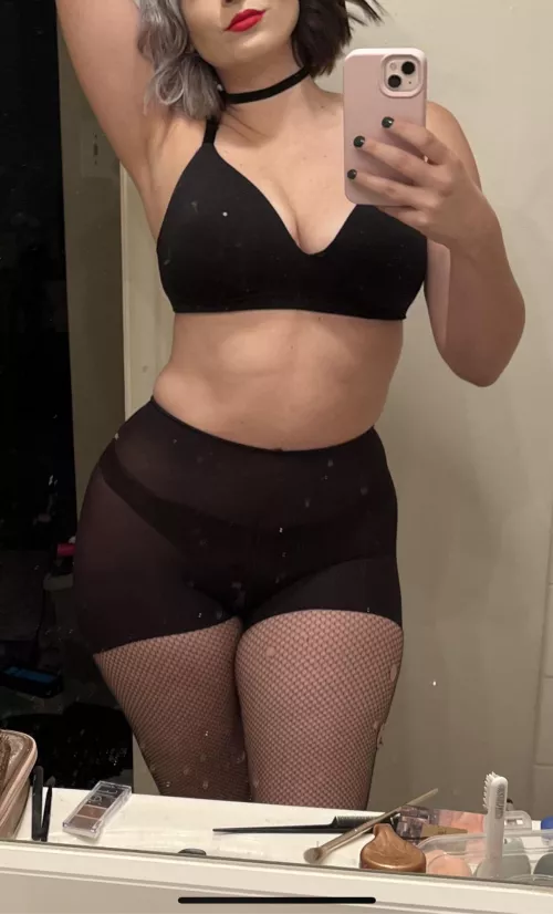 Who wants to fuck her pussy while I fuck her mouth?