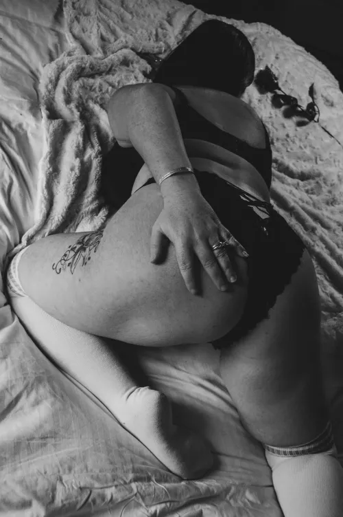 Who would love to pull these panties off??