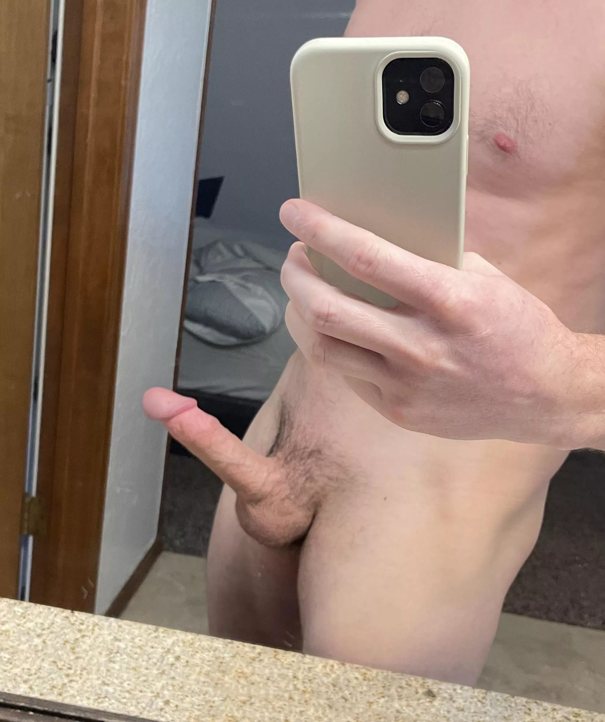 Wife is gone for the week. Anyone care to keep me drained?