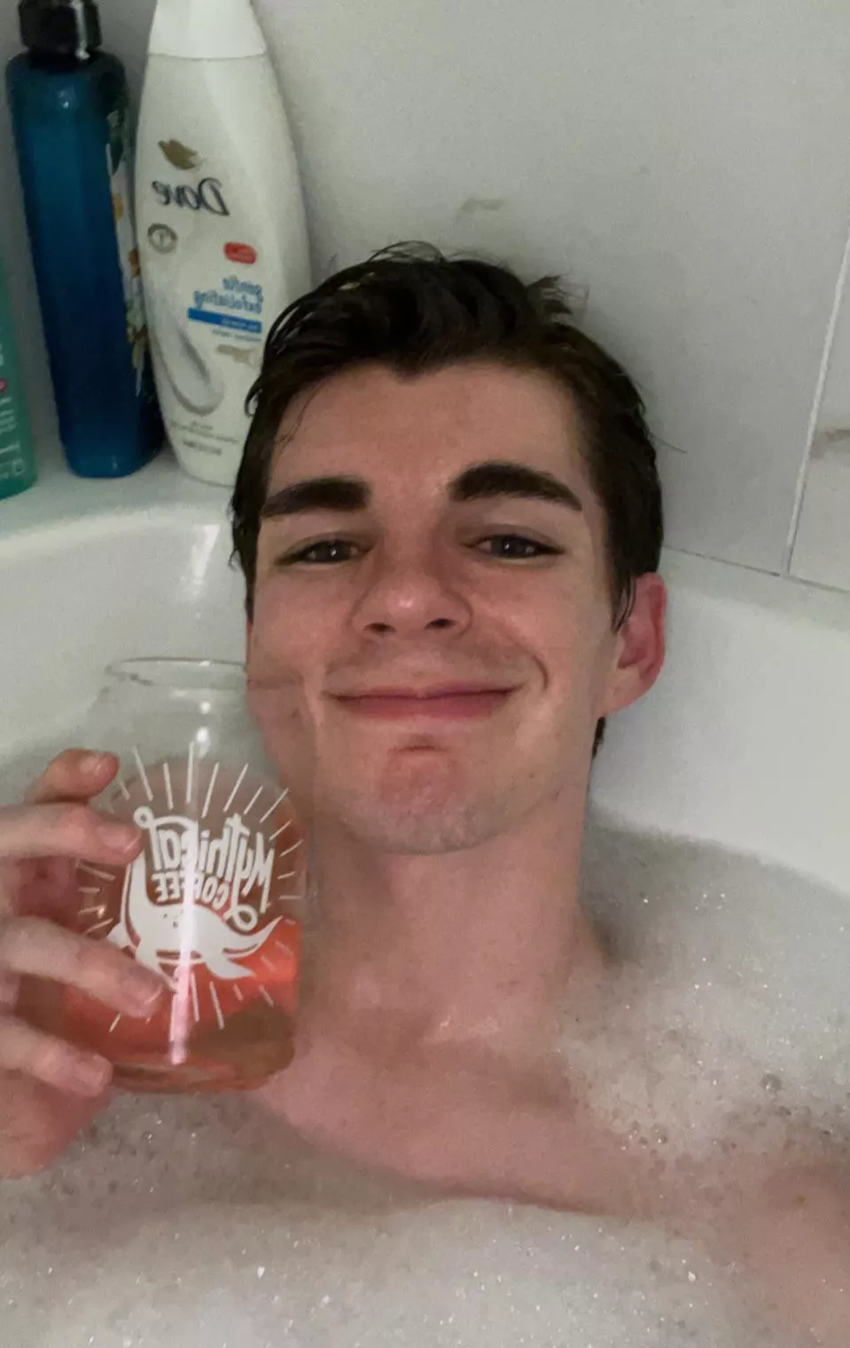 Wine+bubble bath=bliss haha