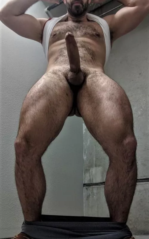 You look good on your knees