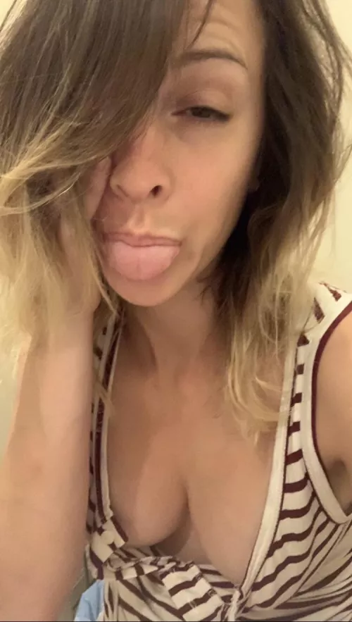 😛