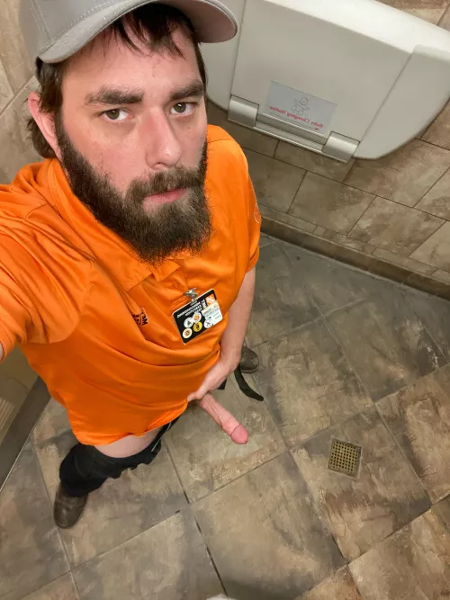 [35] Cum find me bro’s