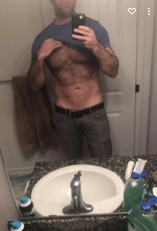 (41). Tall and built. But does the fuzz get me more points? Feel free to DM me