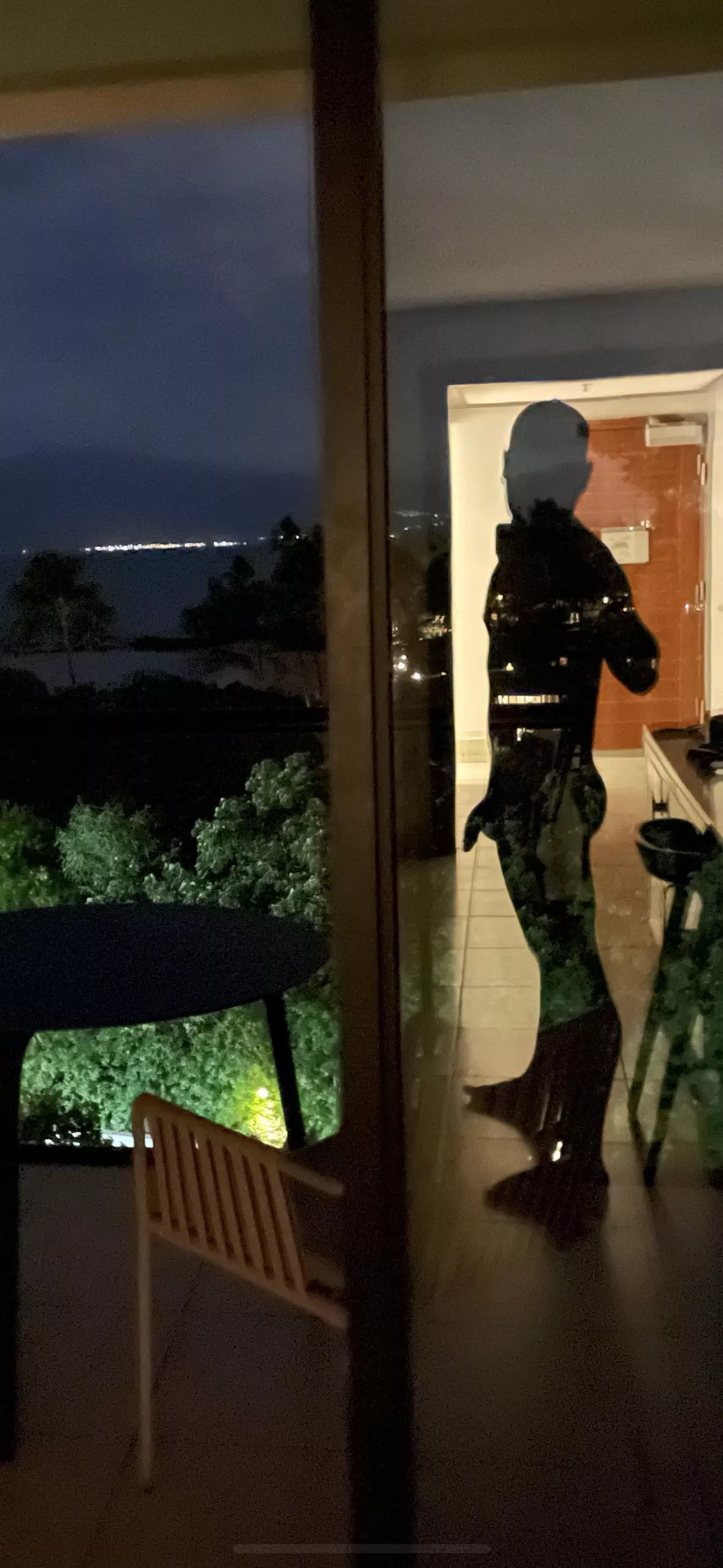 A different kind of outline