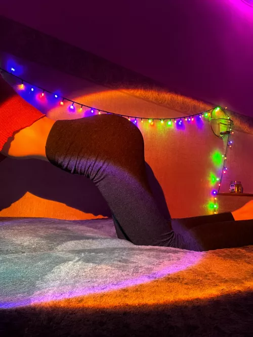 A little light and it’s no longer a yoga photo shoot of my ass