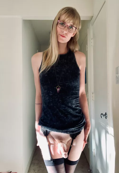 All Natural Blonde Domme