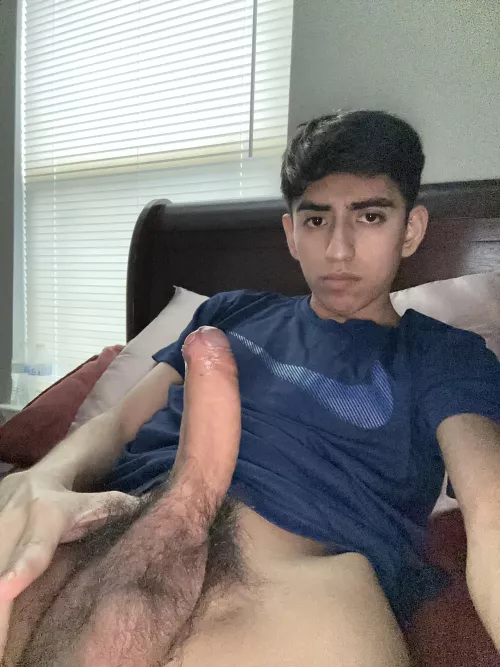 Am I cute and hung?
