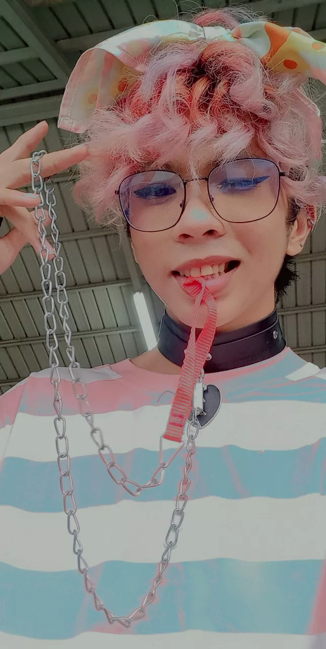 anyone wants to be my master?🥺