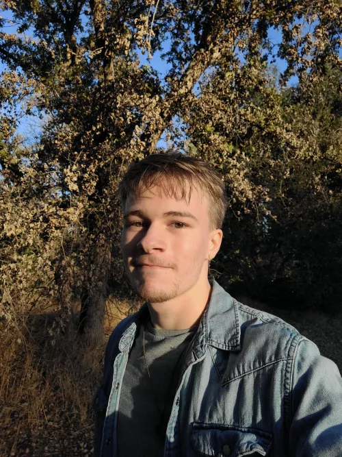 been a while since my hair's been this short. what do y'all think?