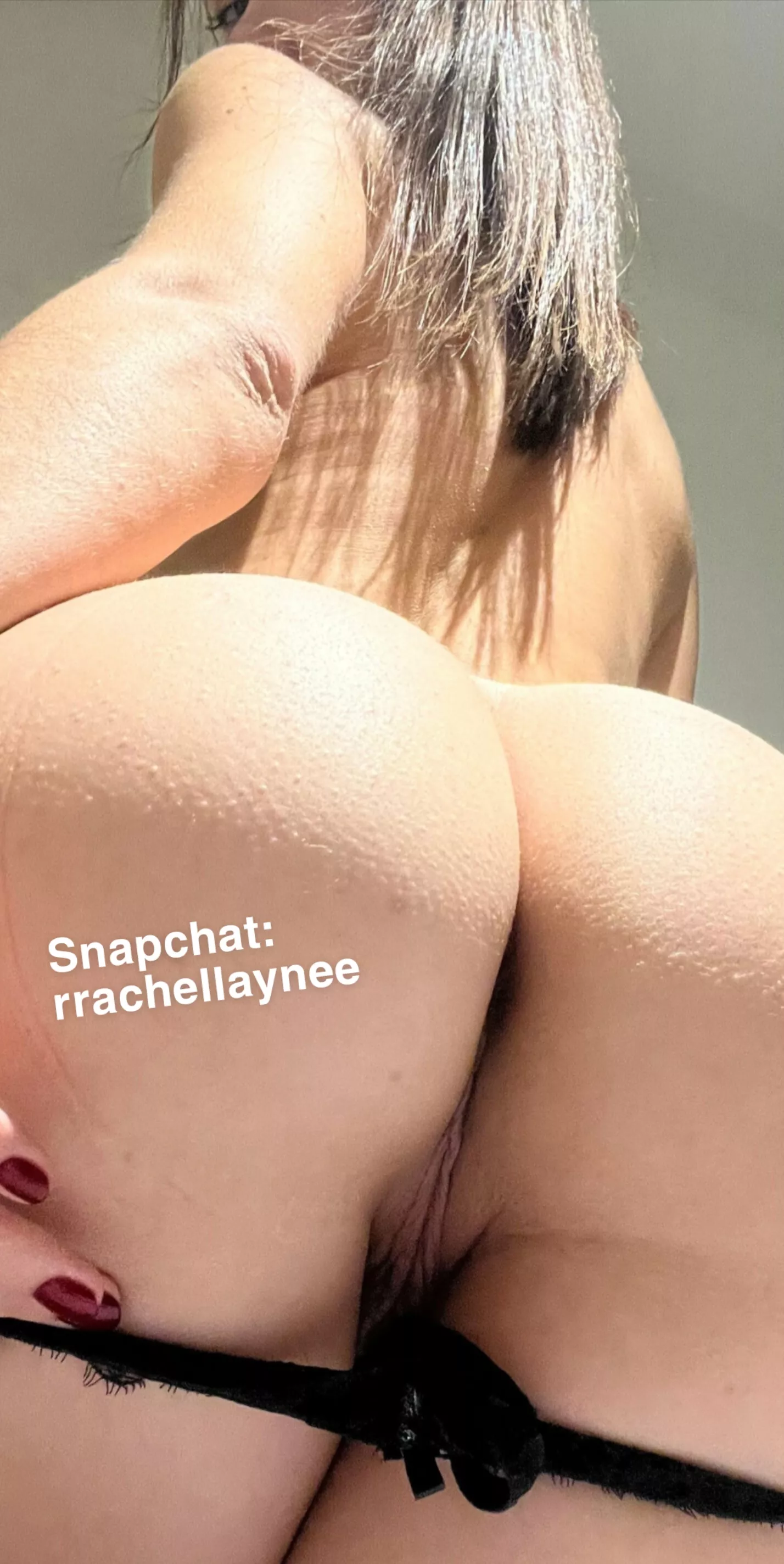 Can i get your tongue here please [f]