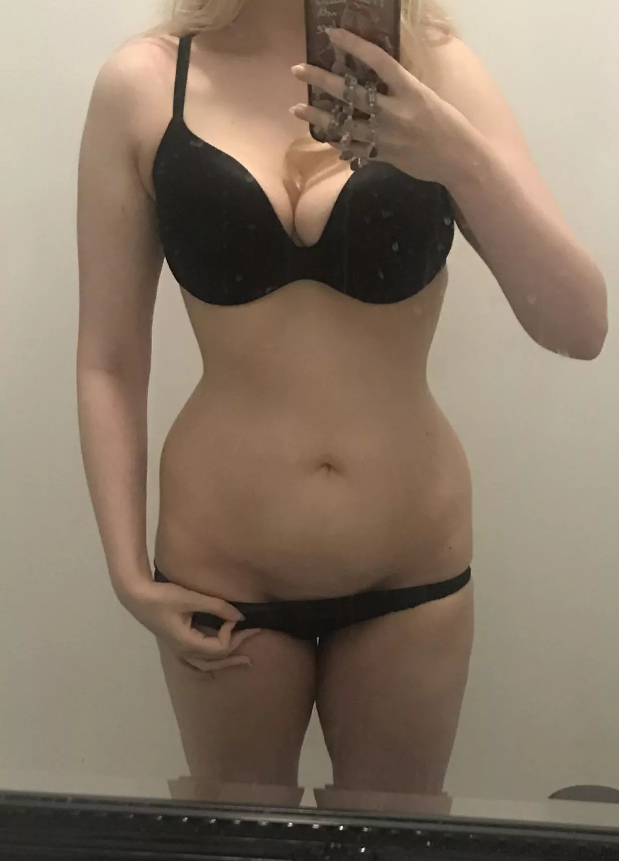 Can you resist temptations? 🔥