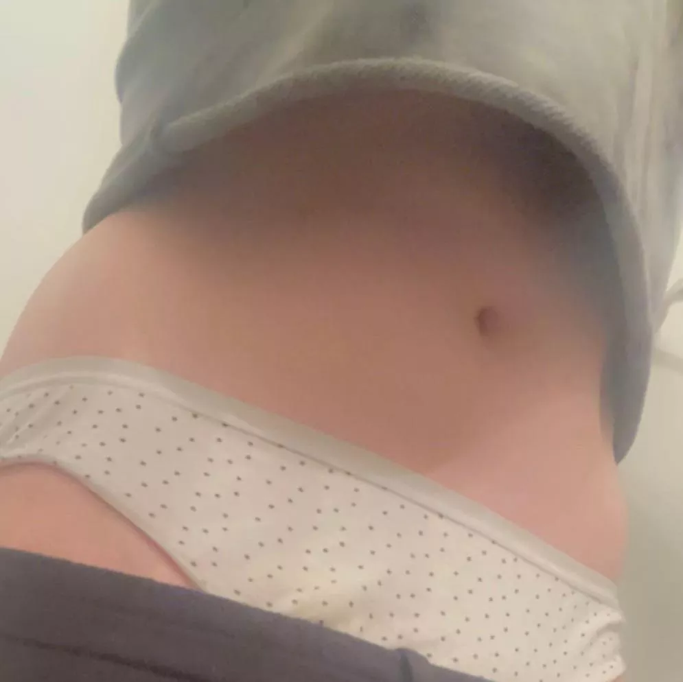 Crop sweaters are cute right?