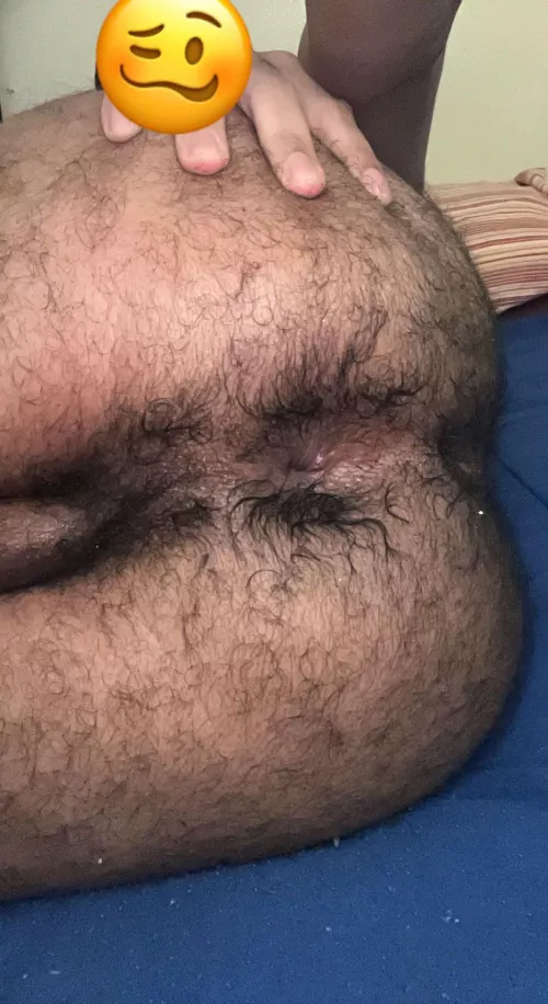 Cum eat and sniff my sloppy hairy hole 🥵😈