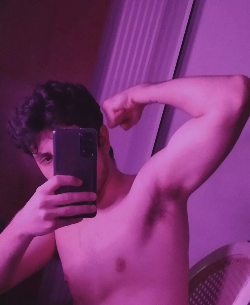 first post here and first time showing a bit of my face