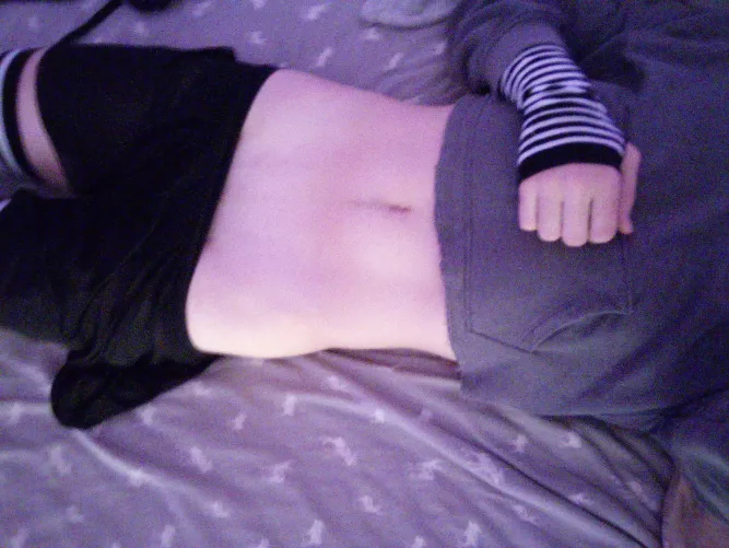 Hai guys~ anyone wanna cuddle? 💕