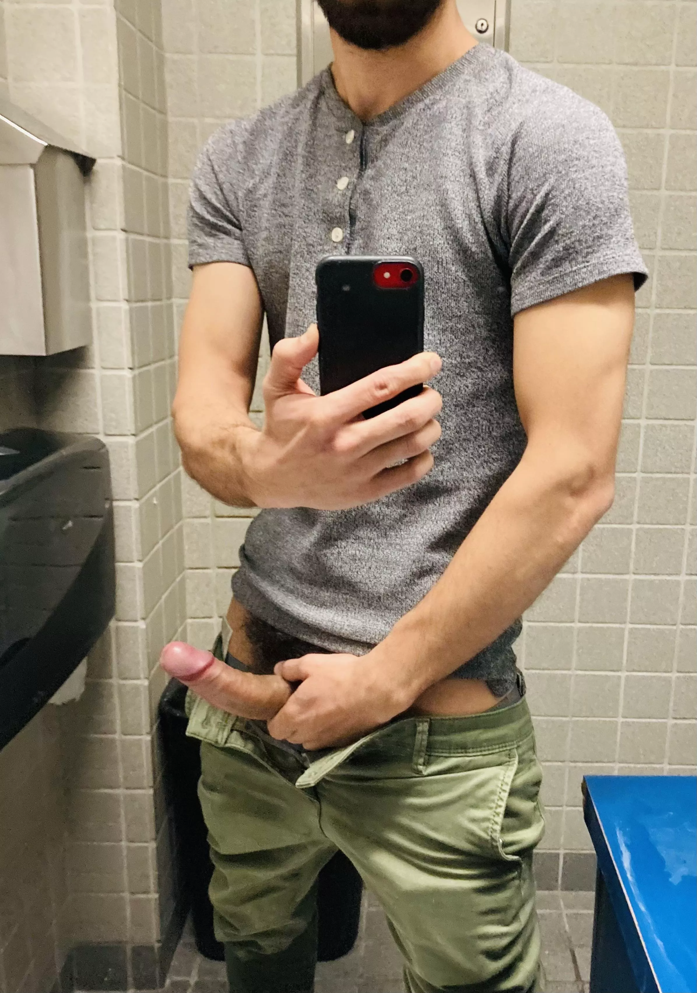 Hey bro, are you willing to risk it all and blow me in the campus bathrooms? (20)