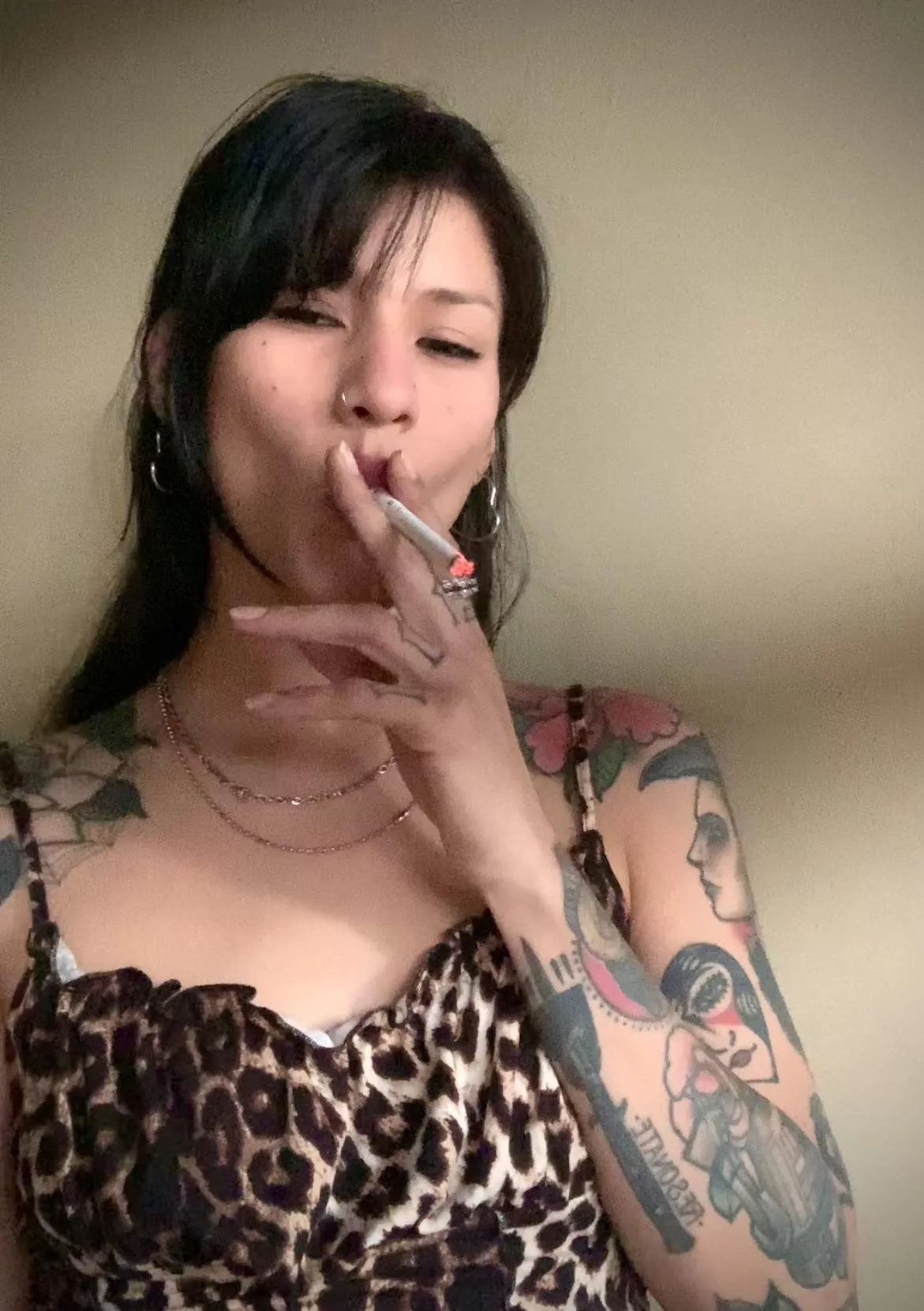 Hey im new here 🤭