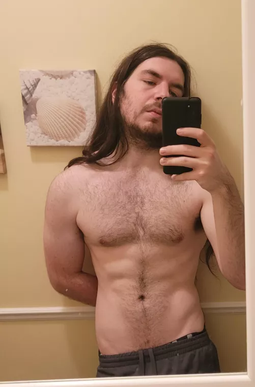 Hi! Anyone down for a Smash Bros arena? DM me!😊