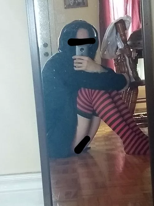 Hum so... since some people liked my previous post, here's this....