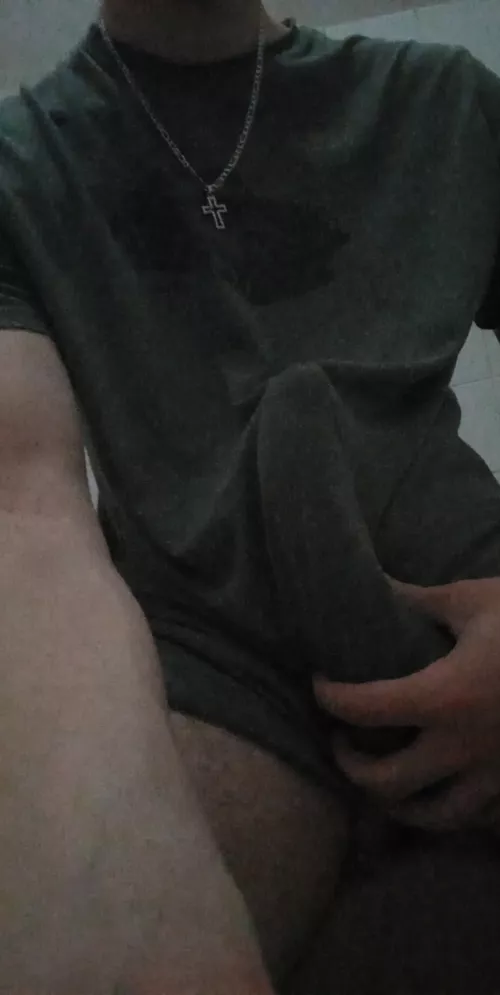 i bet you'd like a 6'8 man to pound you