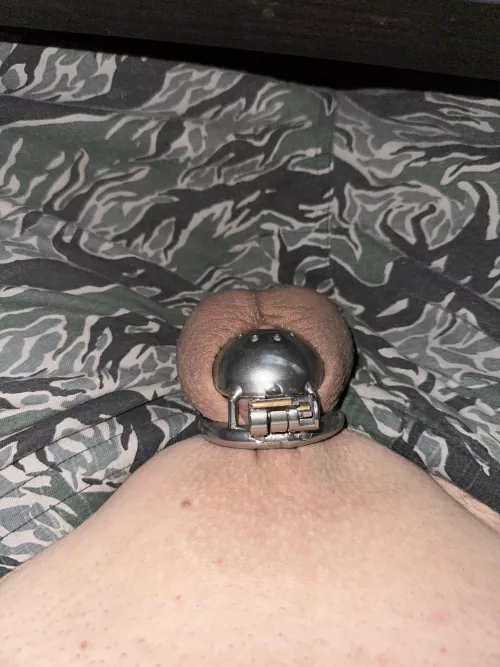 I locked both of my keys and can’t open the safe. What do i do now ?