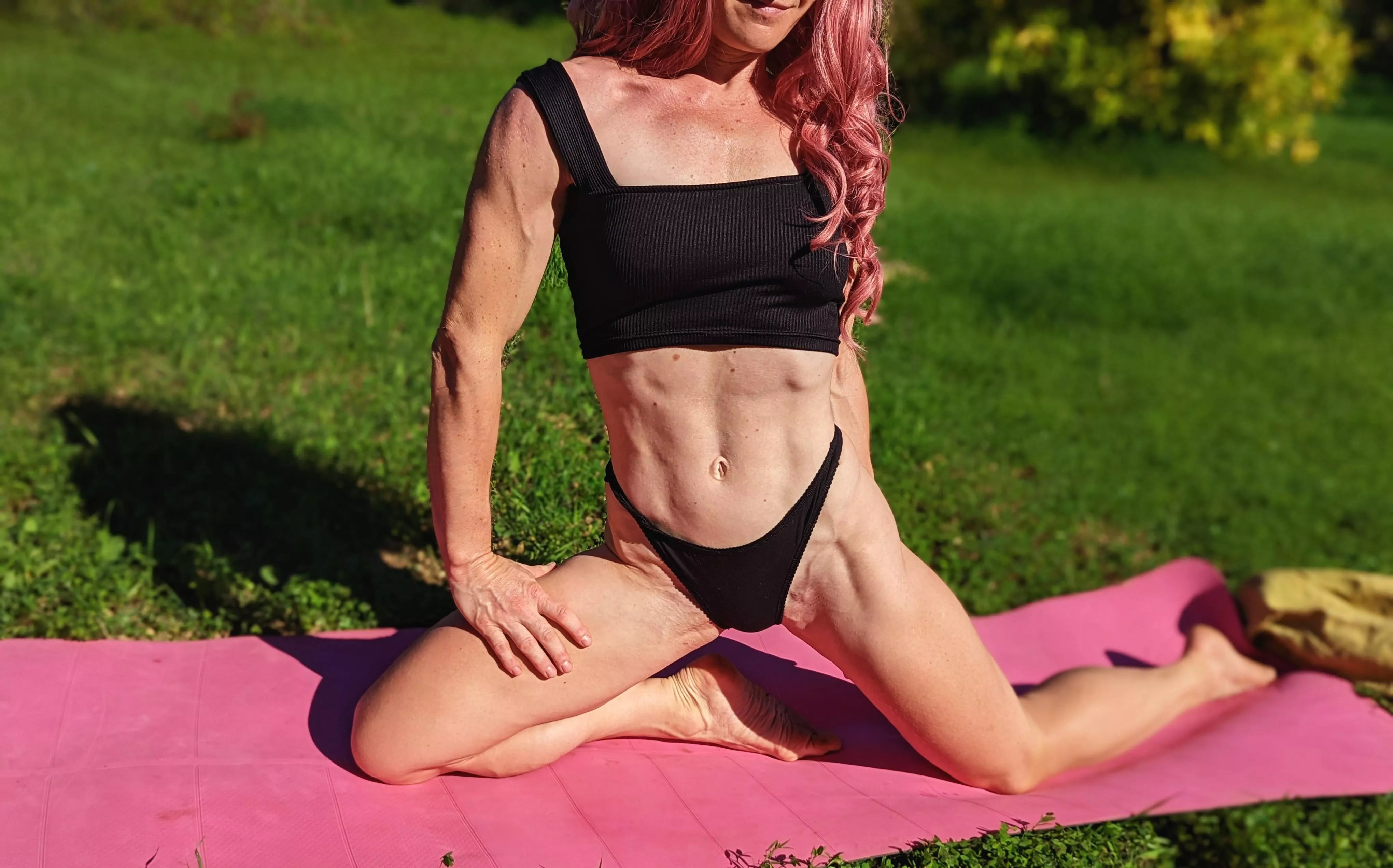 I love a bit of my strong body fit 😜