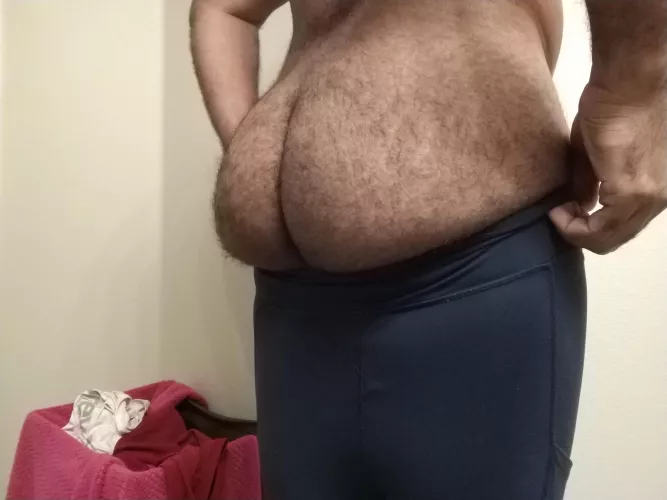 I need y'all opinion about my ass ☺️🙏
