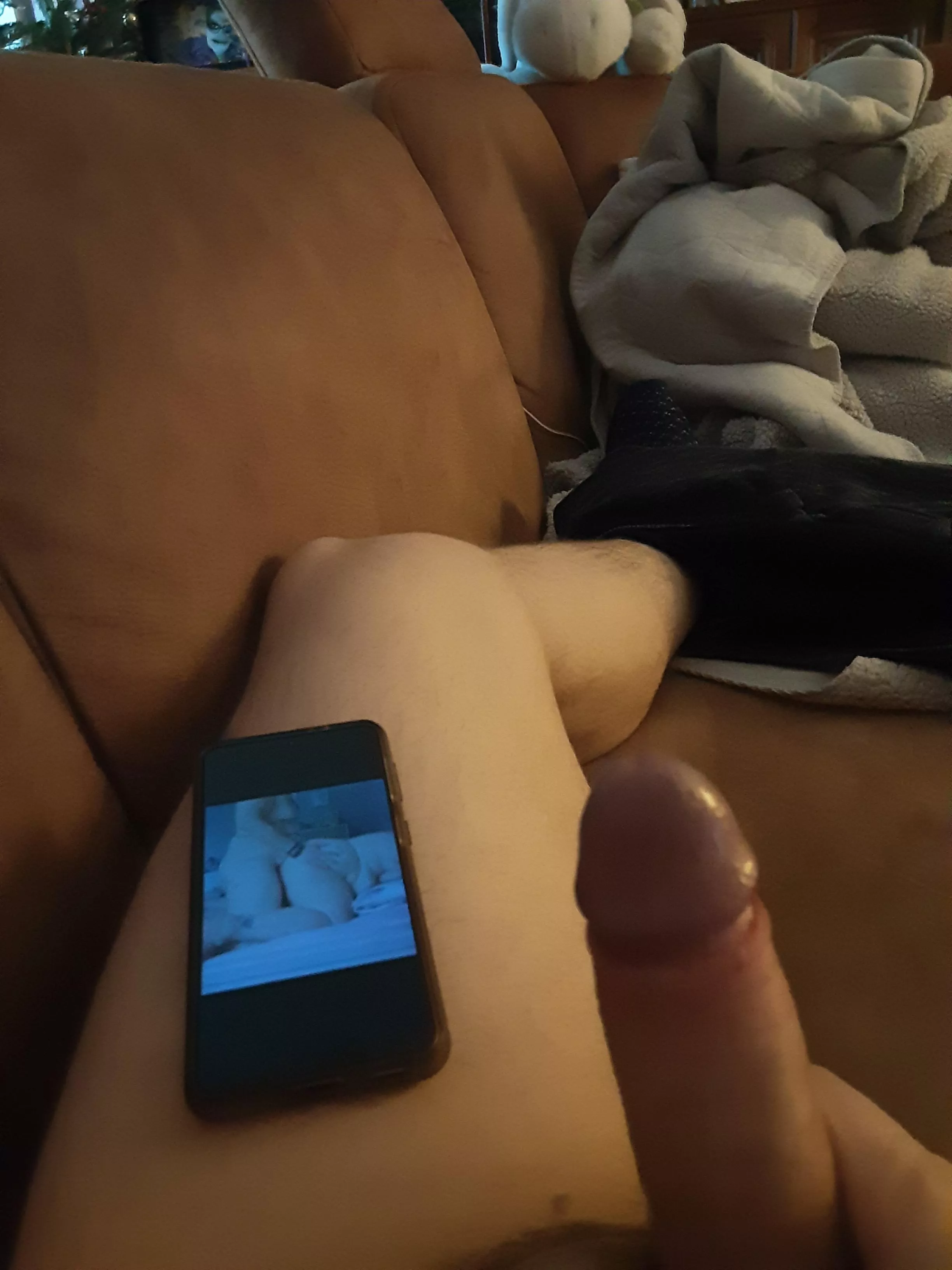 if masturbating to your own porn is a crime I plead guilty! 😁😏