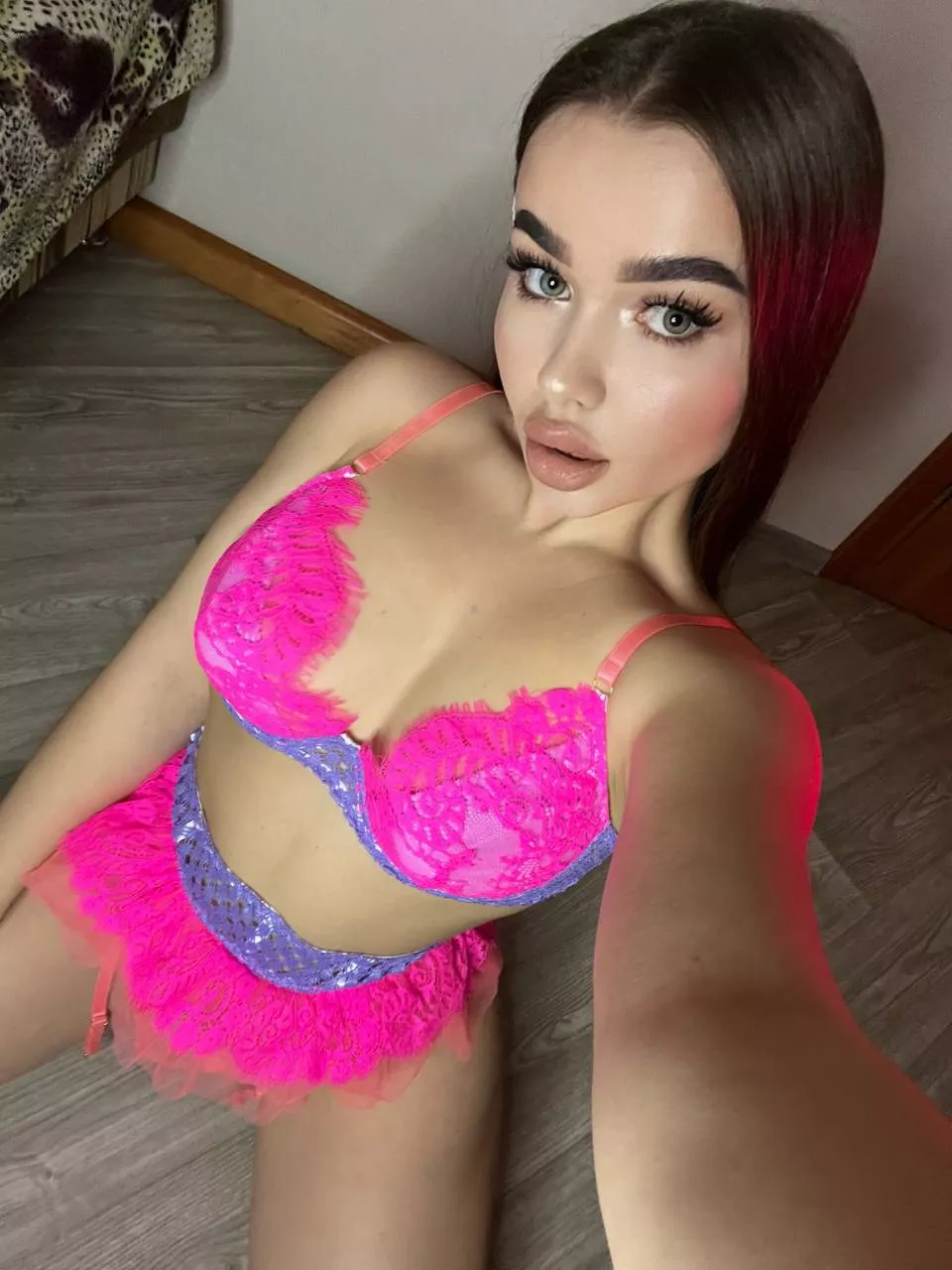 I'm a girl that loves to ride