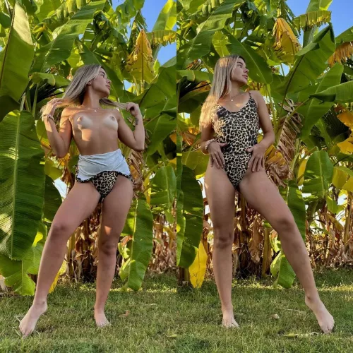 isn't my ass the cutest?