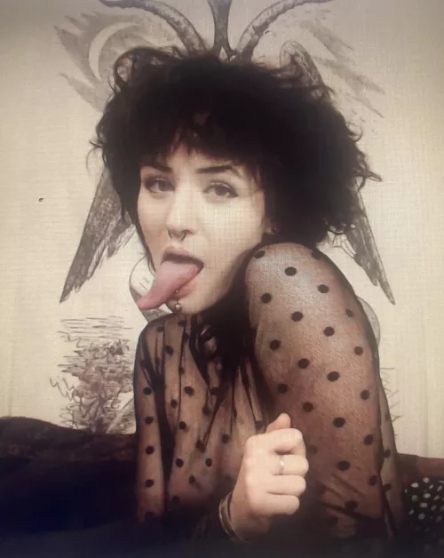 🃏🖤it me, your lil devil🖤🃏