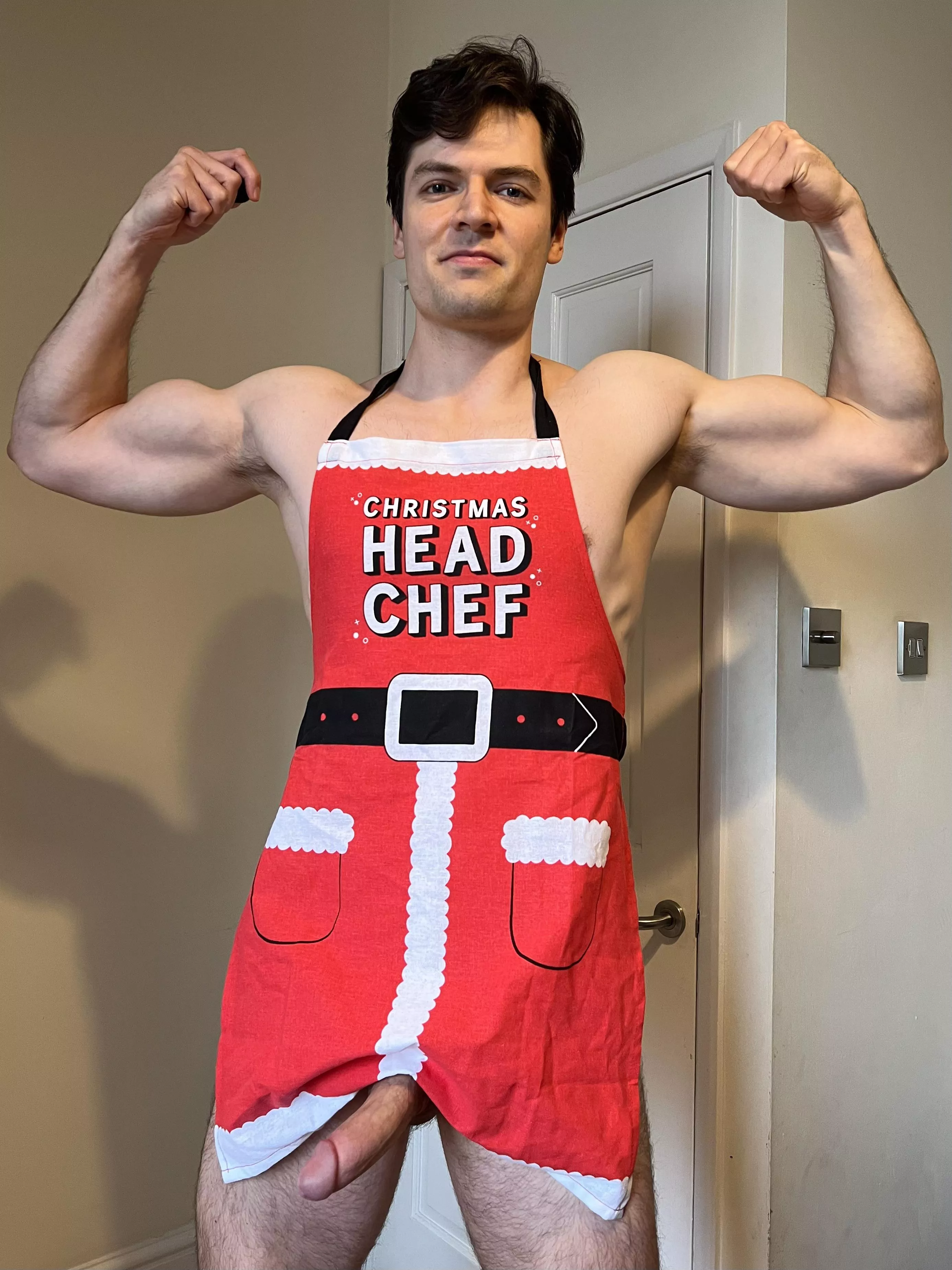 It’s sweaty in the kitchen 👅