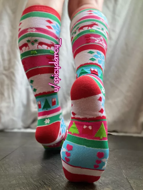 Just wanna to support your Christmas spirit