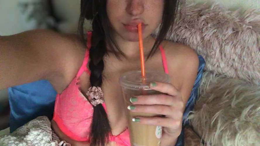 Late night or early morning? Either way, co[f]fee in bed can’t be beat