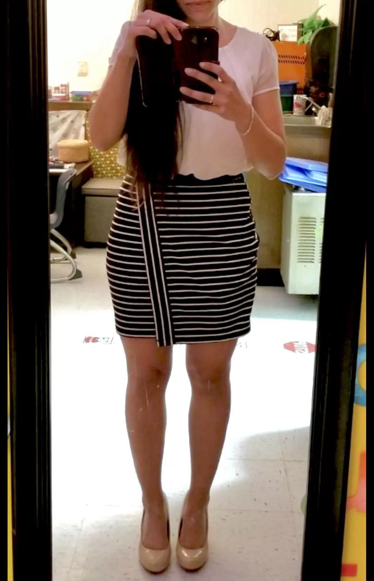 Like my dress? I’d rather you see what’s underneath 🫢 [mrs]