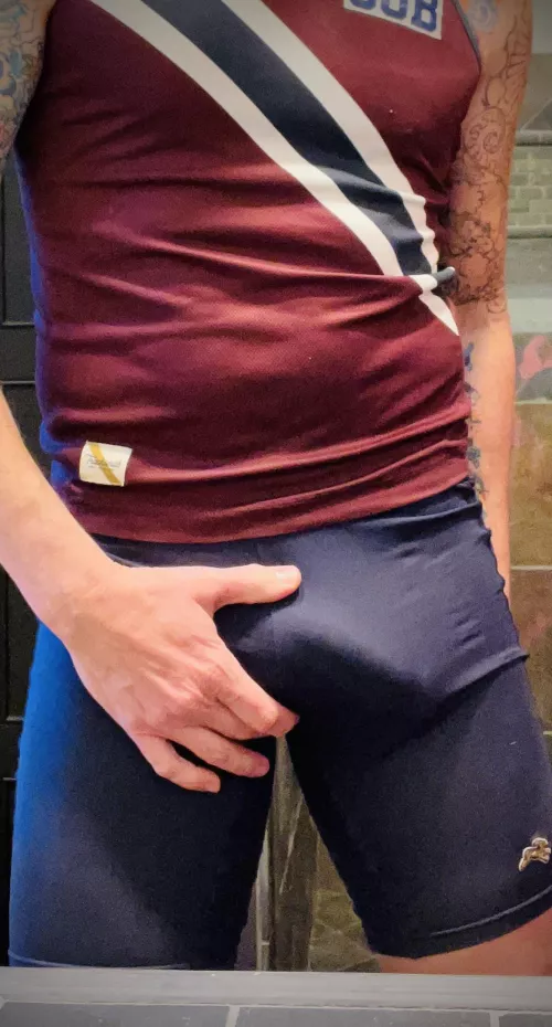 Love doing some BD flopping while running, want to cum along?