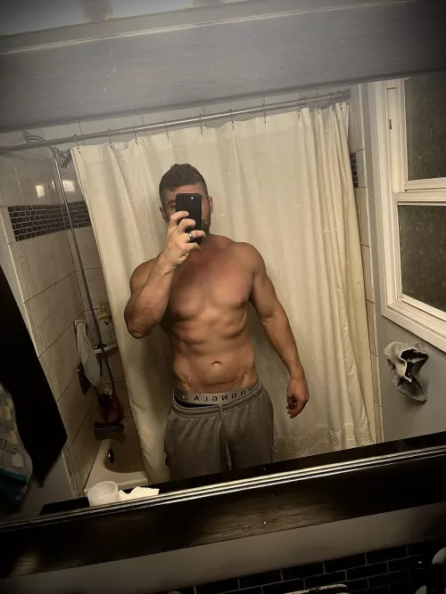 Morning ladies! Morning Physique check ![M][36]