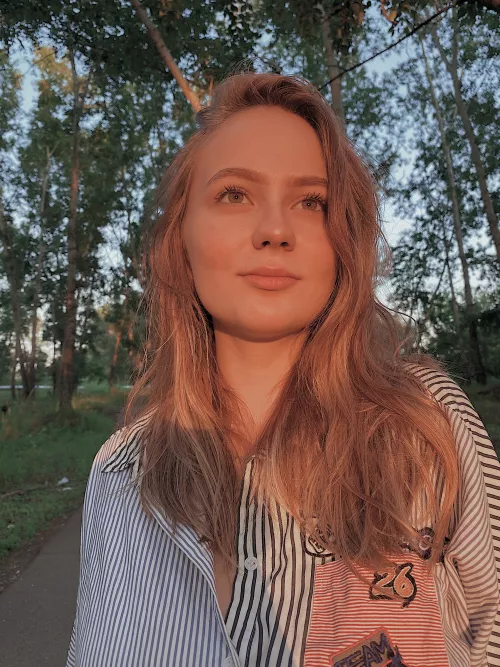 My sweet look in the sunshine 😍💕