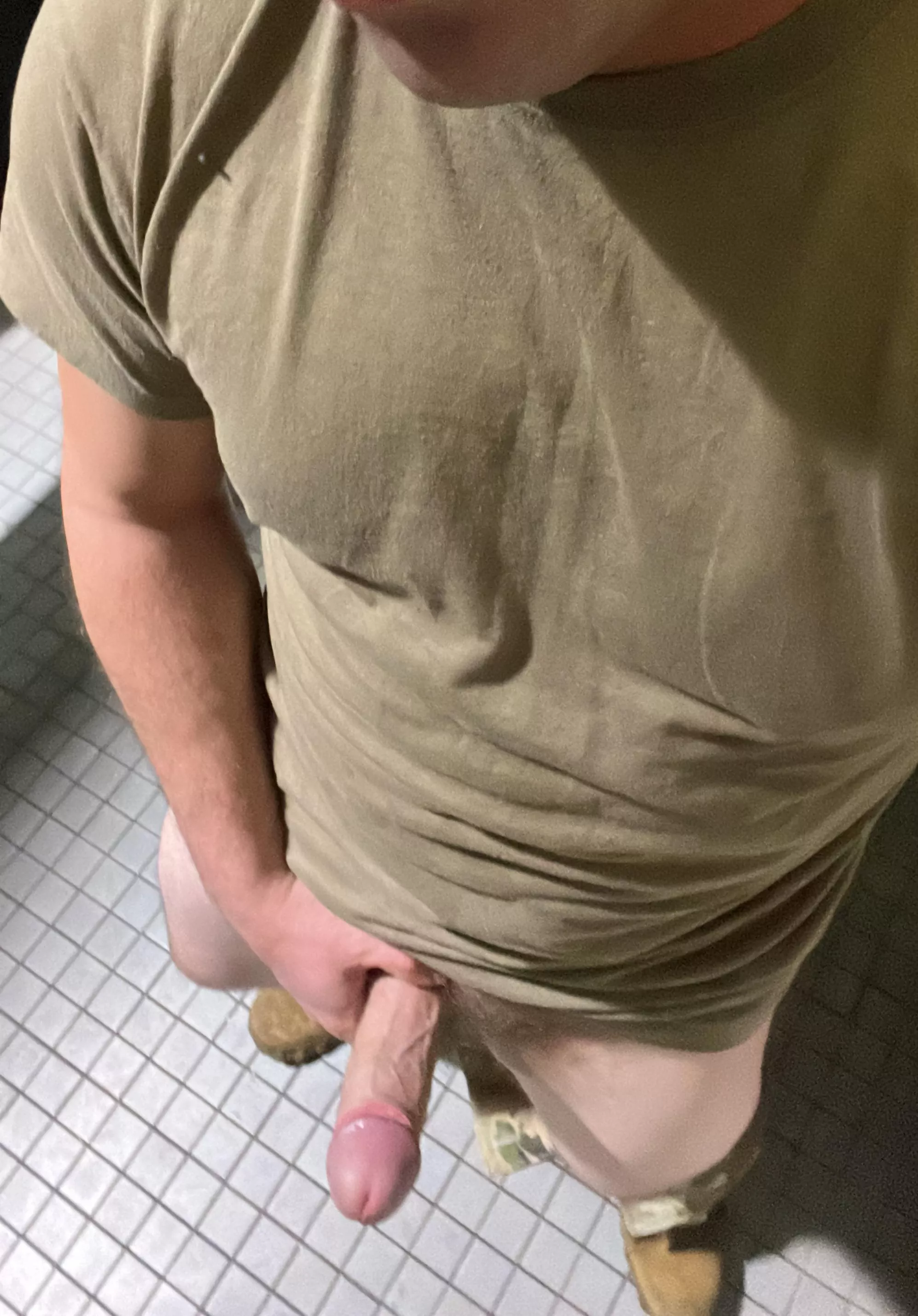 Need an airman to meet me before roll call ASAP.