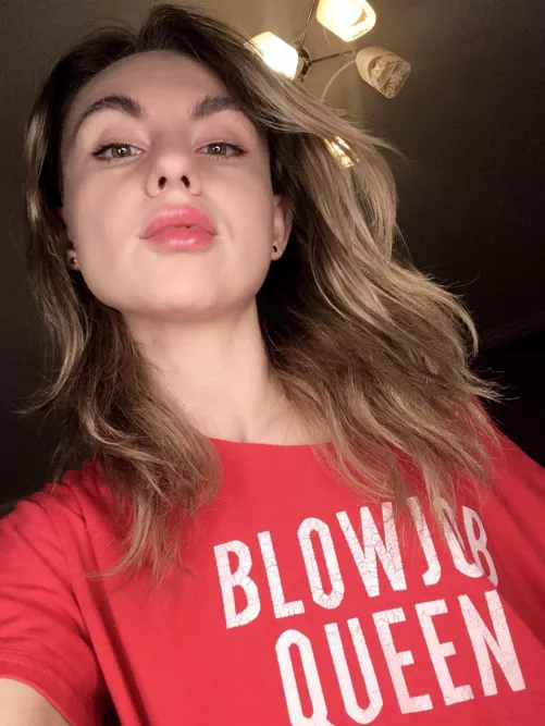 Online right now!💋