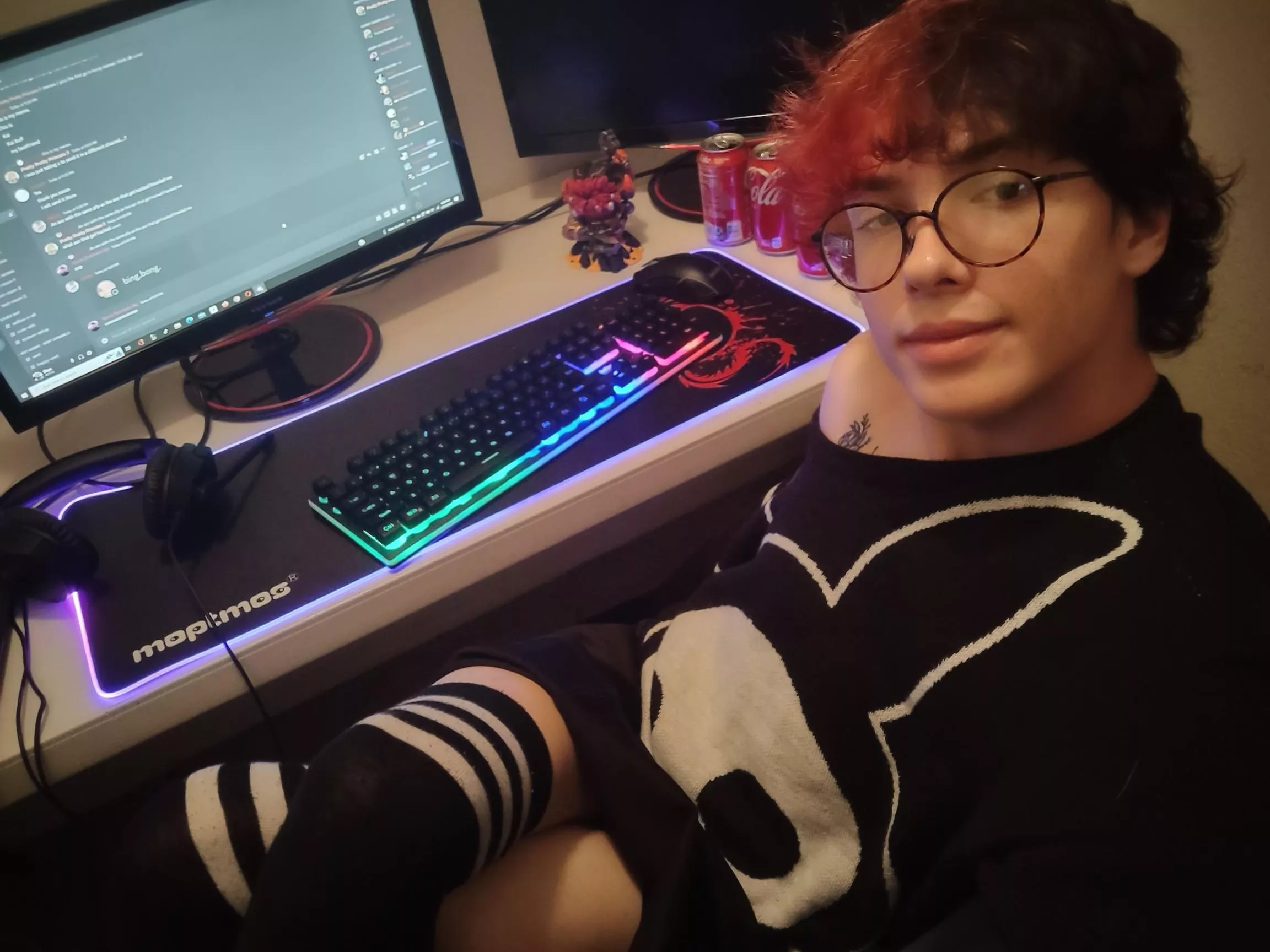 play games with me, or support me