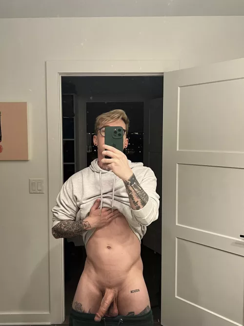 Rate my cock in the comments and I’ll send you a surprise